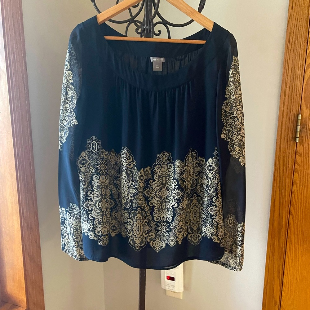 Anne Taylor Blouse
